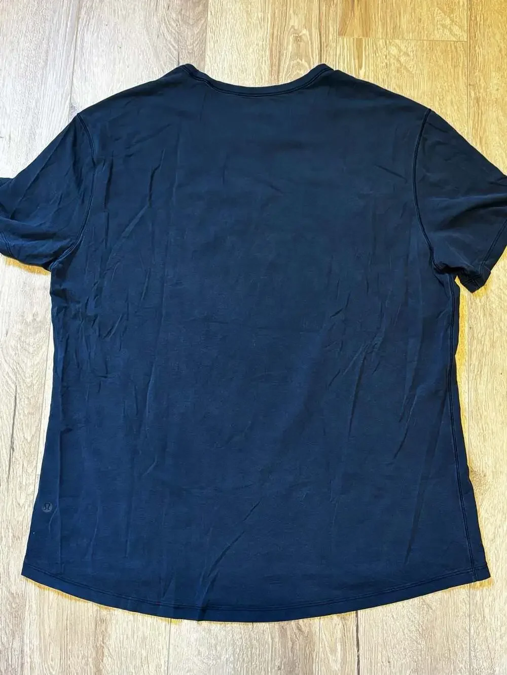 Lululemon Mens Short Sleeve Shirt Black